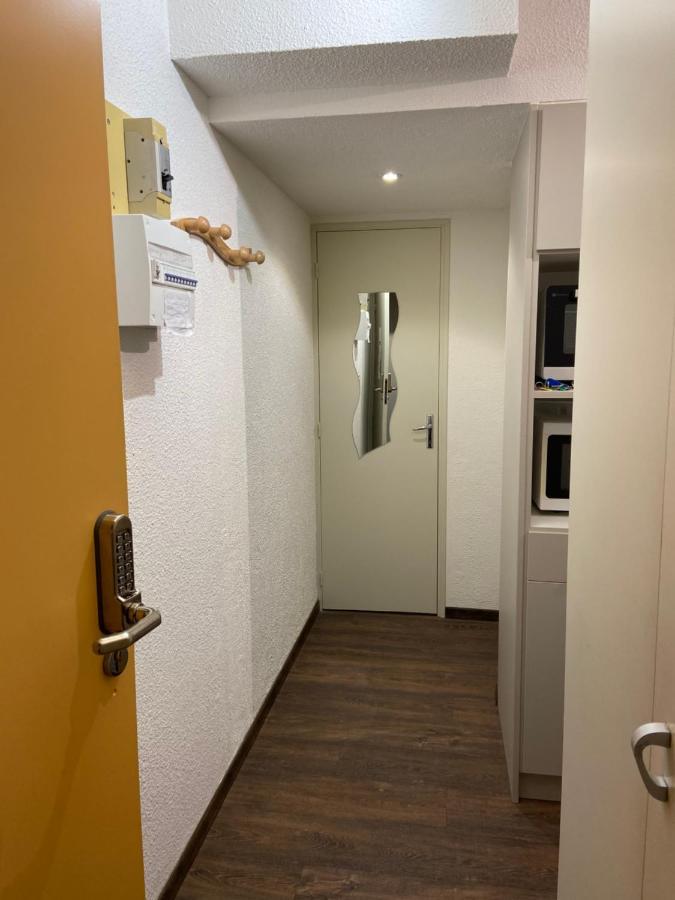 Appartement Les Menuires - 4 Personnes A 20 M Des Pistes Saint-Martin-de-Belleville Eksteriør billede